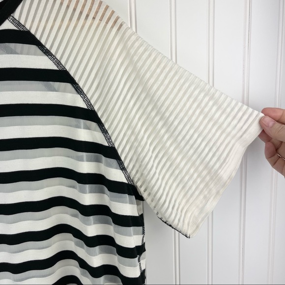 Derek Lam 10C x Athleta Mesh Striped Raglan Tee White Black Cream Size Large - Picture 5 of 10